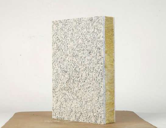 巖棉保溫裝飾一體板